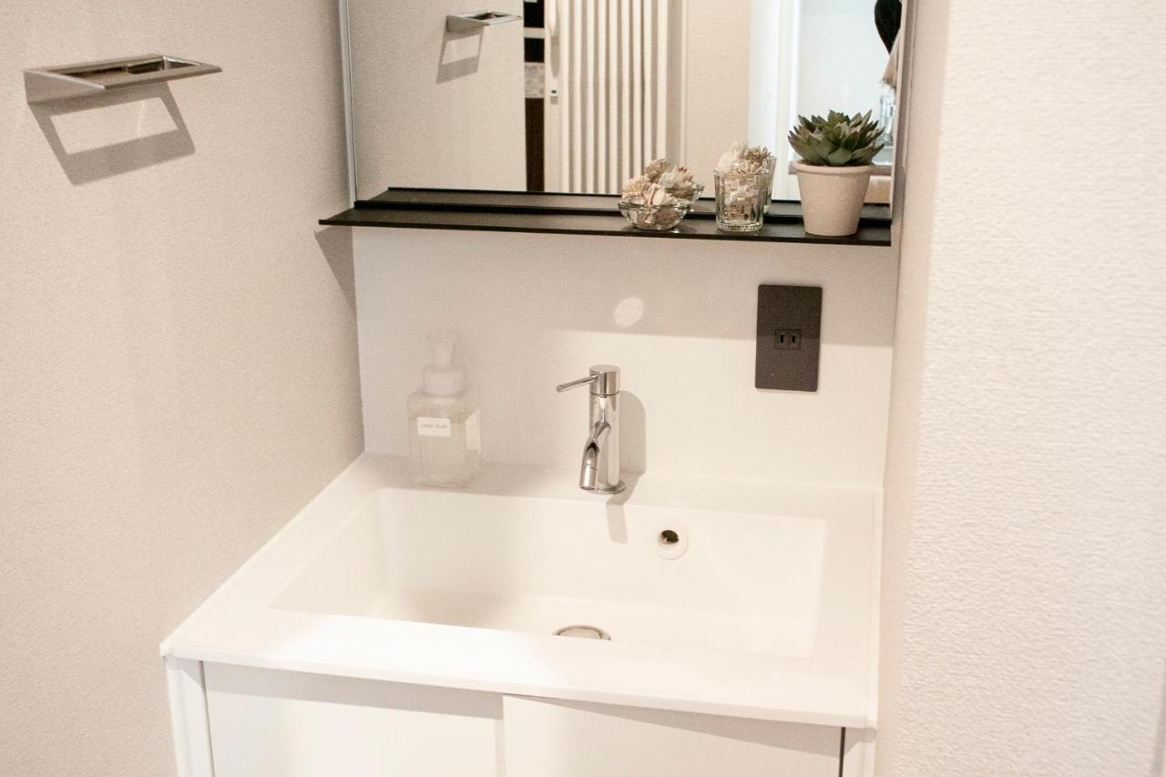 Uchi Living Ekolu アパート *